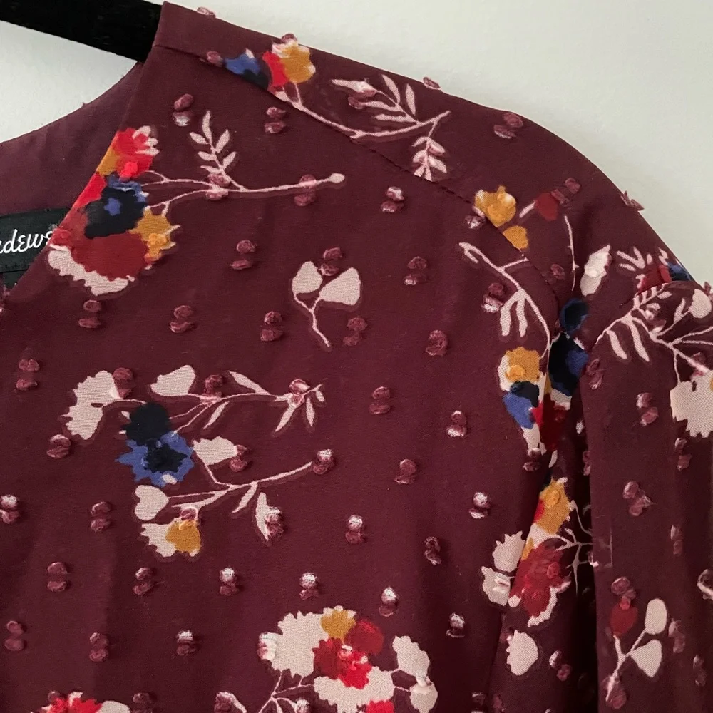 Madewell Ruffle Peplum Swing Top in Clipdot Carnation Toss - Picture 6 of 9